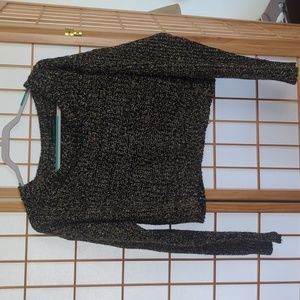 Fun cropped sweater with gold details